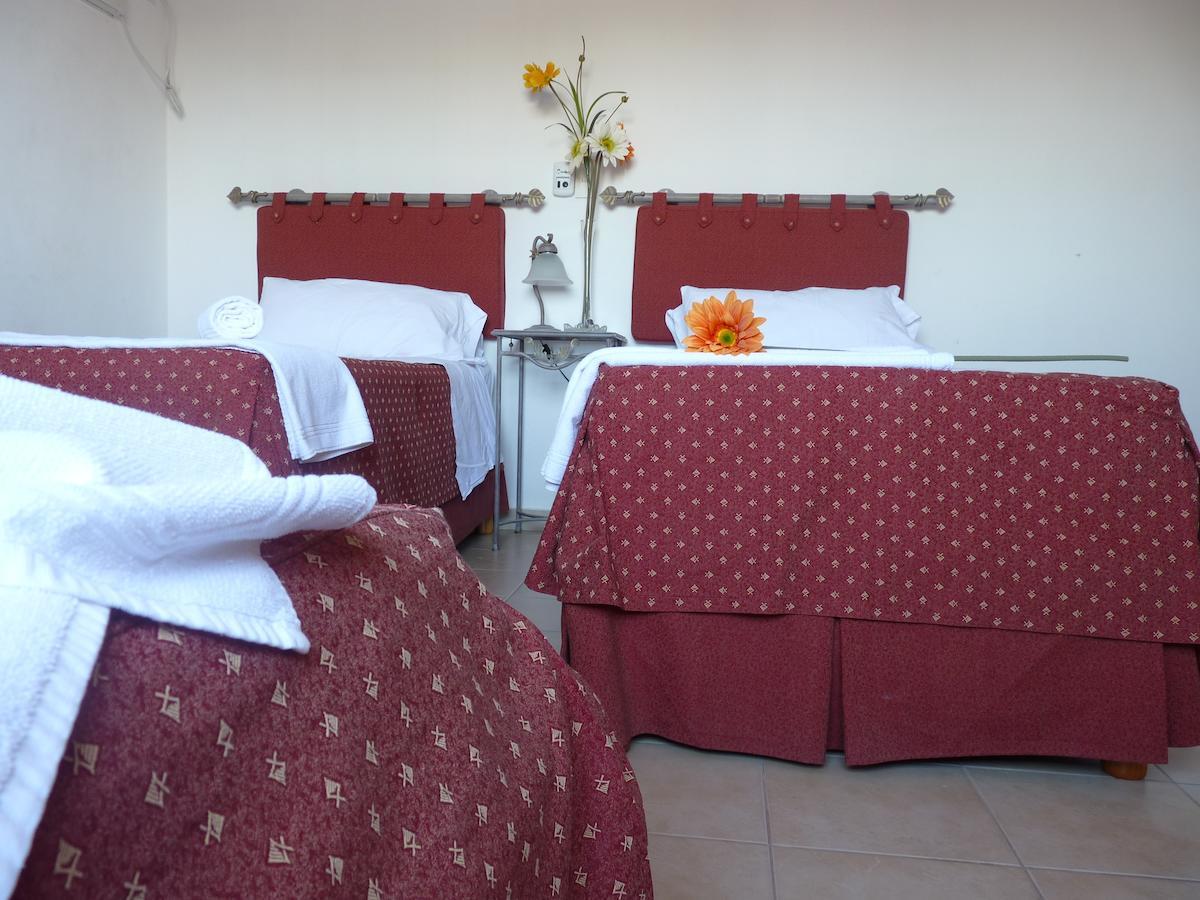 Hotel Quelu Leufu Río Colorado Cameră foto